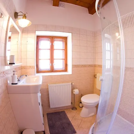 Kemencésház