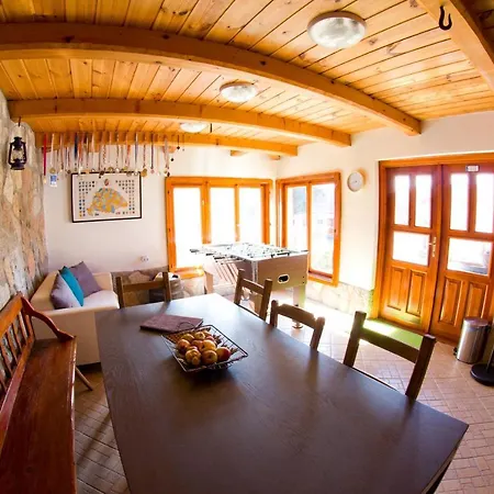 Guest house Kemenceshaz