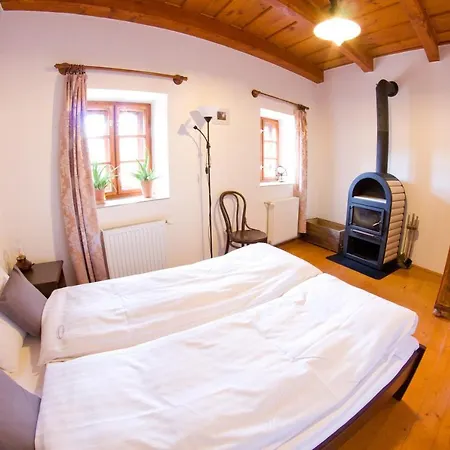 Pensjonat Kemenceshaz *